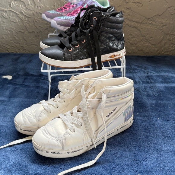 Skechers & Justice Girl's Sneaker Bundle Lot of 3 Pairs Size 4 Kids Shoes - Picture 5 of 12